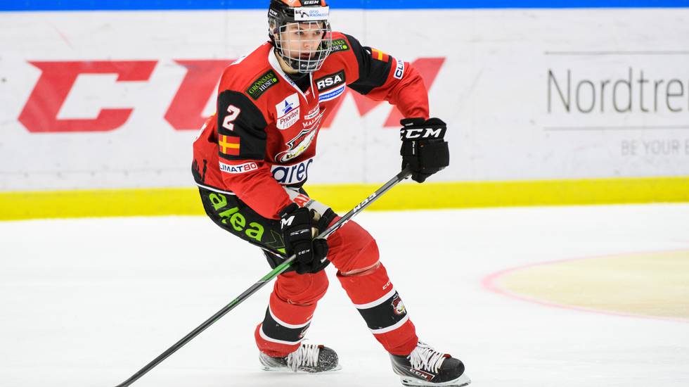 A Jersey Defender Cam Dineen: 2016 NHL Draft Prospect Profile - All About  The Jersey